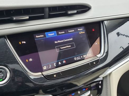 Certified 2024 Cadillac XT6 Premium Luxury image 35