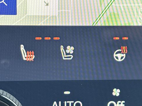 Used 2024 Lexus GX 550 w/ Accessory Package (2T) image 30