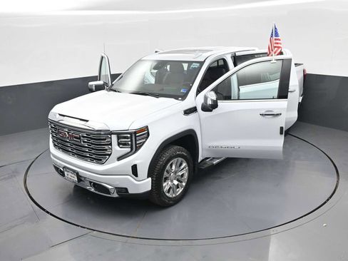New 2026 GMC Sierra 1500 Denali w/ Technology Package AWD/4WD image 27