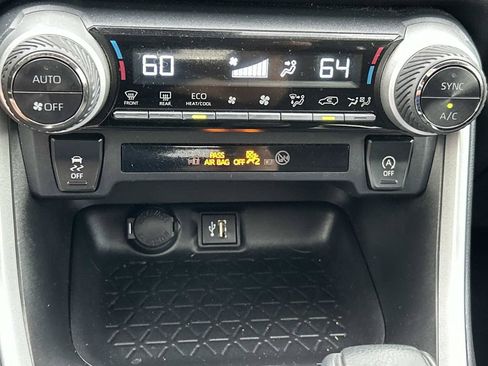 Used 2023 Toyota RAV4 XLE w/ Convenience Package FWD image 40