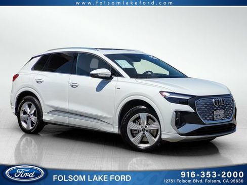 Used 2024 Audi Q4 e-tron Premium Plus AWD/4WD image 1