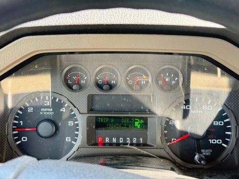 Used 2008 Ford F250 XLT AWD/4WD image 10