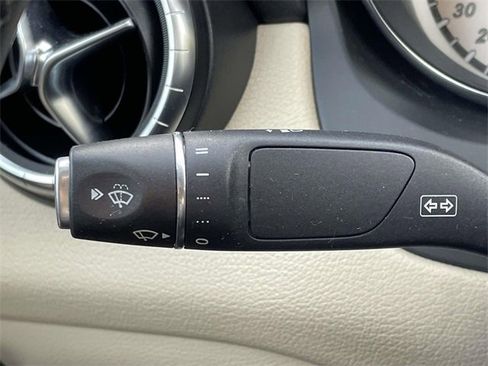 Used 2014 Mercedes-Benz CLA 250 4MATIC image 23