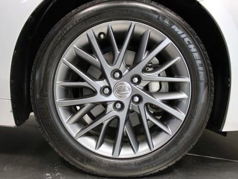 Used 2018 Lexus ES 350 w/ Premier Package FWD image 30
