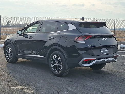 Certified 2024 Kia Sportage EX image 4