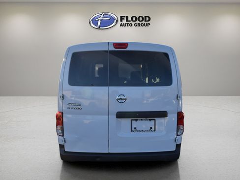Used 2020 Nissan NV200 S w/ Back Door Glass Package image 5
