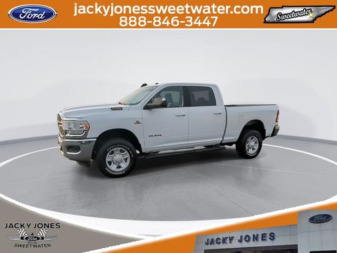 Used 2022 RAM 2500 Big Horn w/ Cold Weather Group image 4