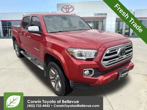 Used 2019 Toyota Tacoma Limited AWD/4WD image 1