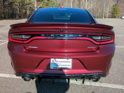 Used 2018 Dodge Charger SRT w/ Harman/Kardon Audio Group image 5
