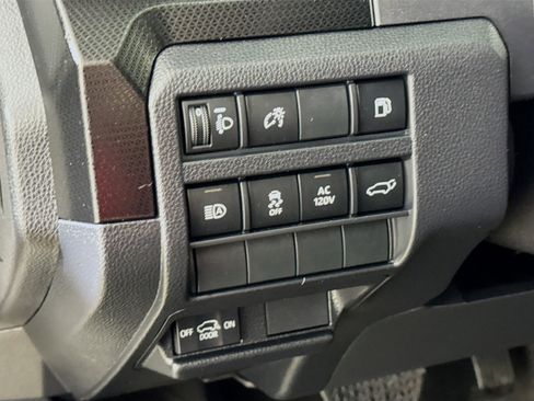 Used 2025 Toyota 4Runner Limited w/ Tow Technology Package image 15