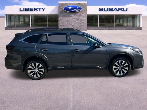 Used 2023 Subaru Outback Limited AWD/4WD image 22