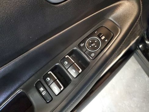 Used 2020 Hyundai Santa Fe SEL w/ Convenience + Premium Package FWD image 13