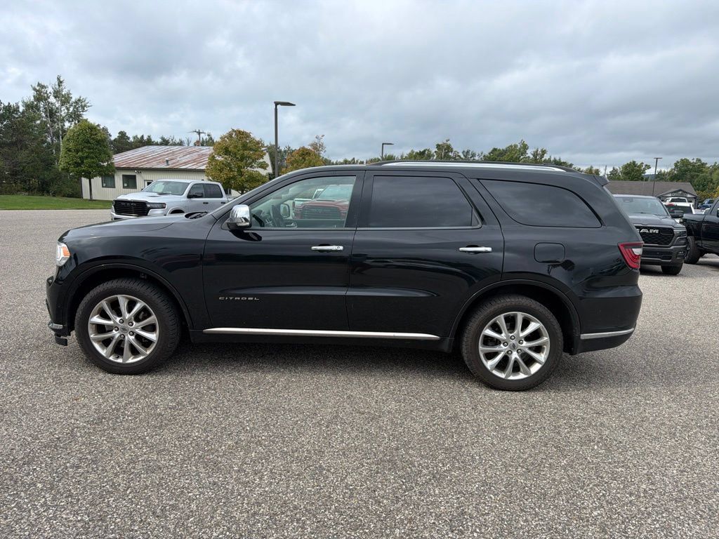 Used 2019 Dodge Durango Citadel w/ Technology Group AWD/4WD image 5