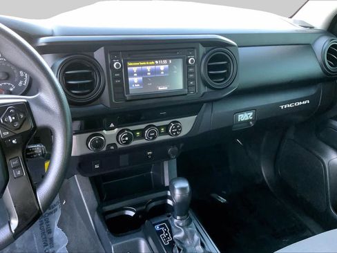 Used 2018 Toyota Tacoma SR w/ SR Convenience Package AWD/4WD image 6