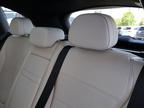 Certified 2023 Mercedes-Benz GLC 300 image 10