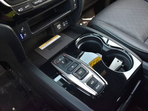 Used 2022 Honda Passport Elite image 18