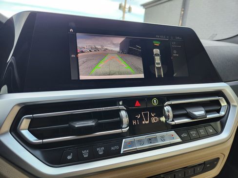 Used 2021 BMW 330i xDrive Sedan w/ Convenience Package image 27