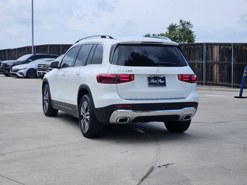 Used 2026 Mercedes-Benz GLB 250 image 4