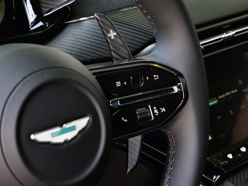 New 2026 Aston Martin V8 Vantage S RWD image 18