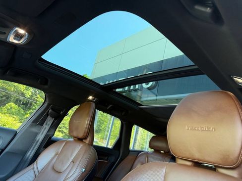 Used 2019 Volvo V90 T5 Inscription w/ Advanced Package FWD image 18