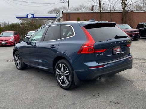 Used 2019 Volvo XC60 T5 Momentum w/ Multimedia Package image 7