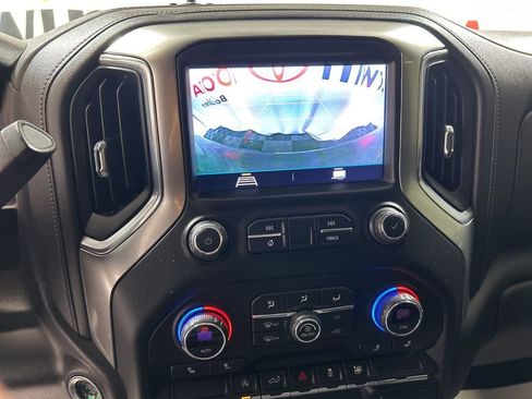 Used 2021 Chevrolet Silverado 1500 LT w/ Bed Protection Package image 25