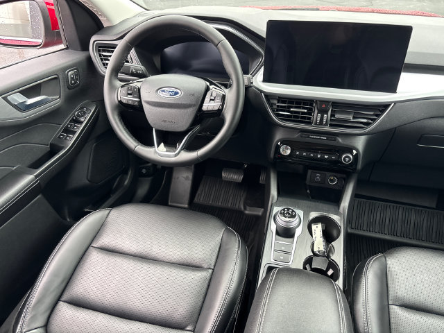 Certified 2023 Ford Escape Platinum AWD/4WD image 29