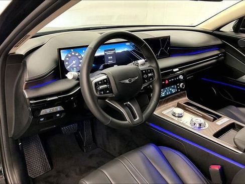 Used 2025 Genesis G80 2.5T Advanced AWD/4WD image 15