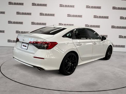 Used 2023 Honda Civic Sport image 5