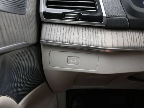 Used 2024 Volvo XC90 B6 Ultimate w/ Lounge Package AWD/4WD image 29