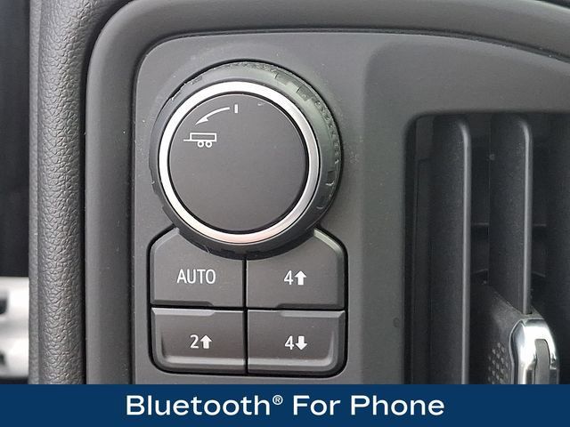 Used 2025 Chevrolet Silverado 1500 Custom Trail Boss AWD/4WD image 18