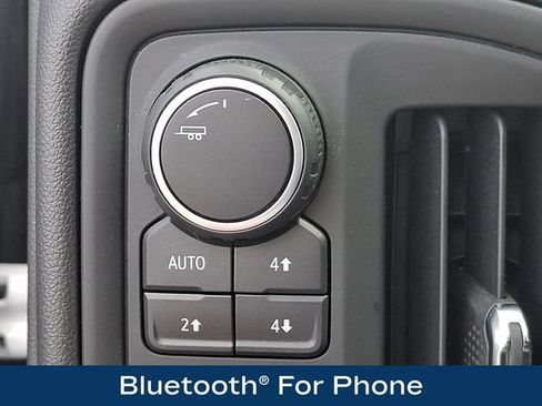 Used 2025 Chevrolet Silverado 1500 Custom Trail Boss AWD/4WD image 18