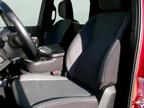 Used 2024 RAM 2500 Big Horn w/ Bed Utility Group image 13