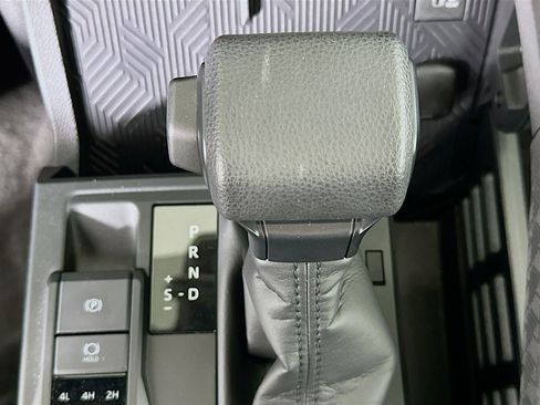 Used 2025 Toyota 4Runner SR5 image 24