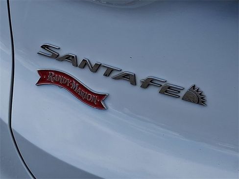 Used 2020 Hyundai Santa Fe Limited image 28