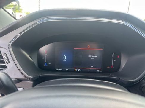 Used 2025 Ford Escape ST-Line Select AWD/4WD image 21