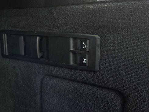 Used 2024 BMW iX xDrive50 w/ Sport Package image 36