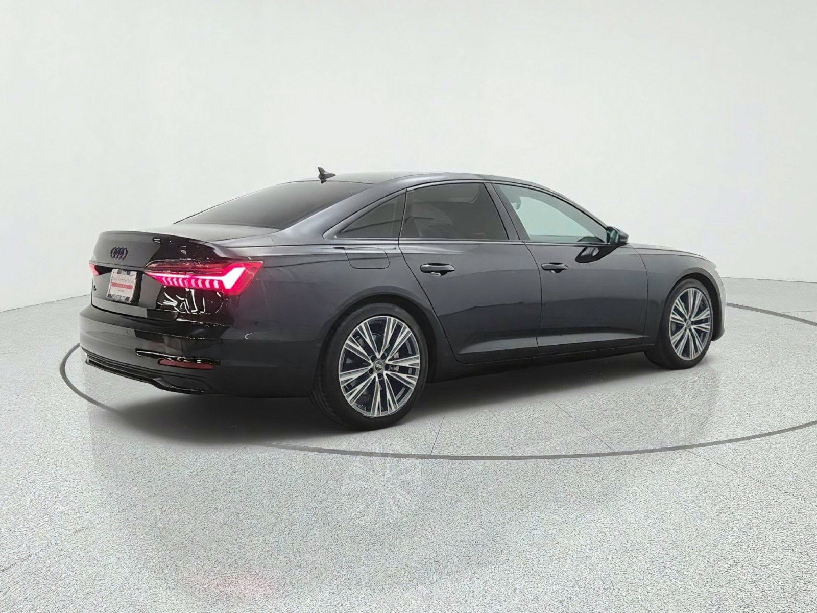 Used 2024 Audi A6 Premium Plus w/ Premium Plus Package AWD/4WD image 5