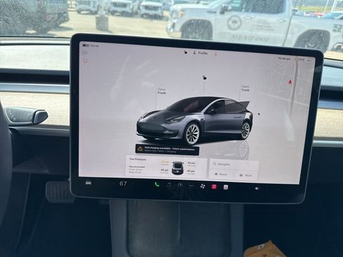 Used 2023 Tesla Model 3 Standard Range image 12
