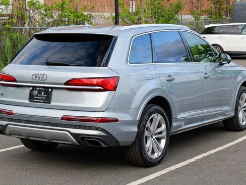 Used 2025 Audi Q7 3.0T Premium Plus AWD/4WD image 7