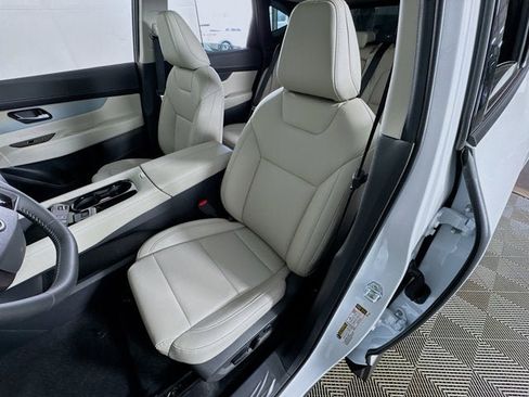 New 2025 Nissan Murano SL w/ Cargo Package image 23