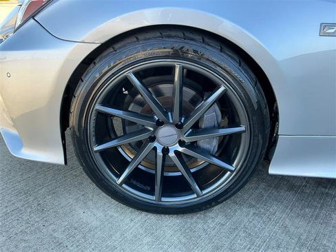 Used 2016 Lexus RC 200t image 24