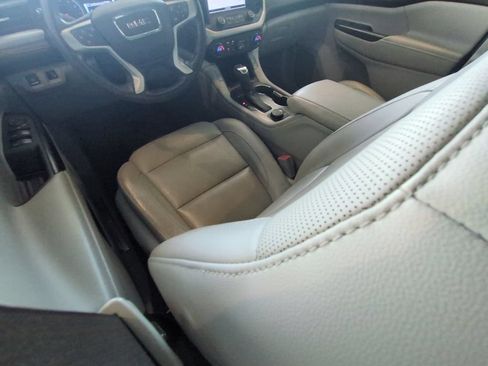 Used 2019 GMC Acadia SLT FWD image 19
