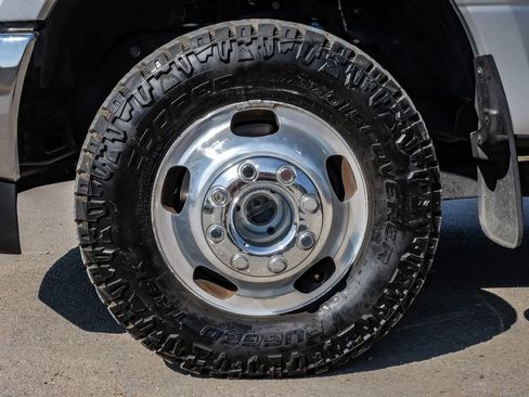 Used 2019 Ford F350 Lariat w/ Lariat Value Package image 64