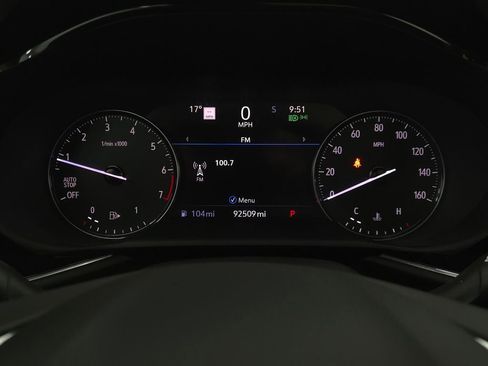 Used 2022 Buick Envision Avenir w/ Technology Package II image 33