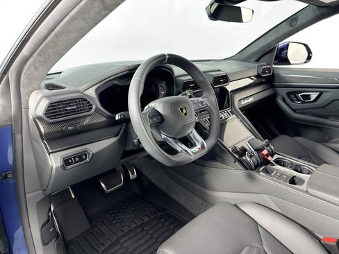 Used 2024 Lamborghini Urus S AWD/4WD image 9