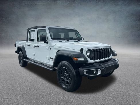 Certified 2024 Jeep Gladiator Sport image 2