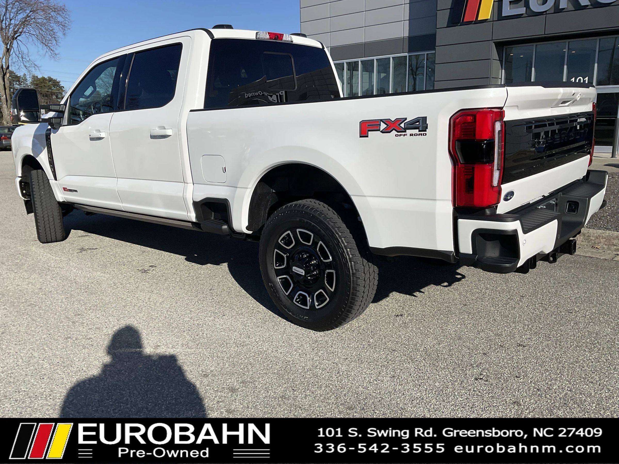 Used 2026 Ford F250 Platinum AWD/4WD image 3