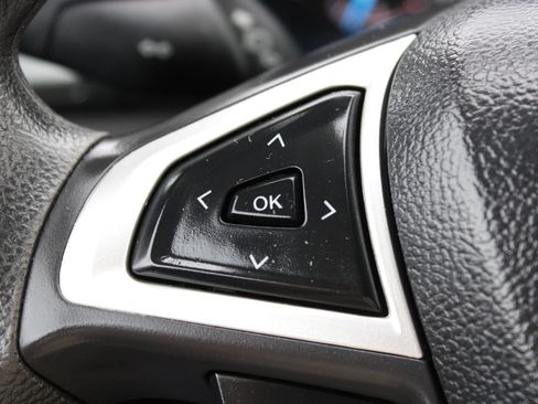 Used 2014 Ford Fusion SE FWD image 27