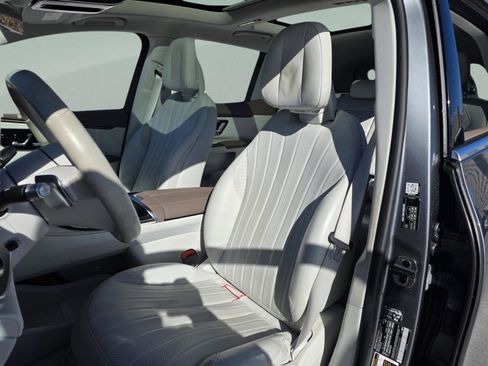 Used 2023 Mercedes-Benz EQS 450+ SUV image 15